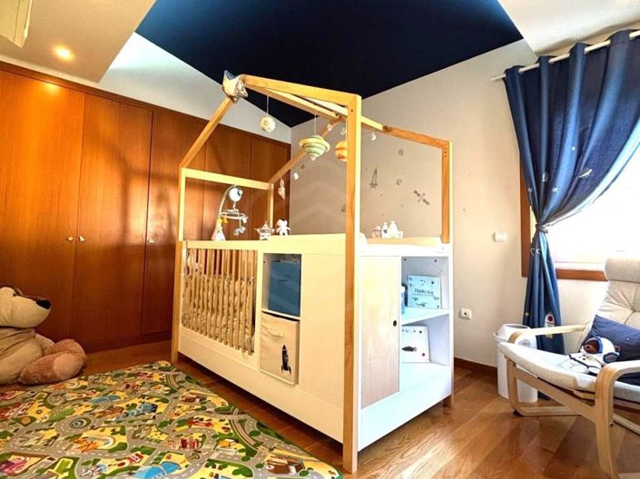 Image No.8-3 Bed House for sale