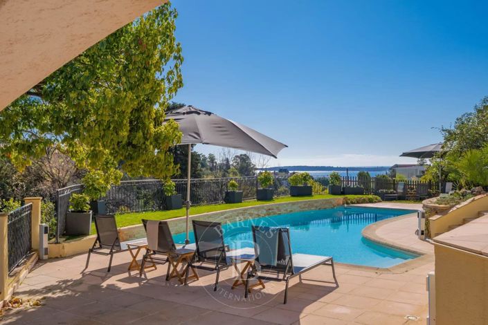 Image No.2-Maison de 7 chambres à vendre à Cannes