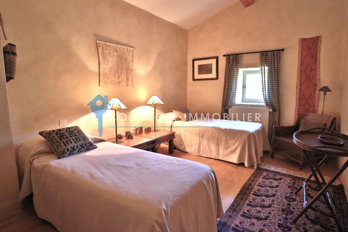 Image No.14-5 Bed House for sale