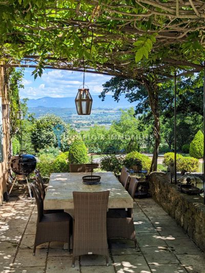 Image No.40-5 Bed House for sale