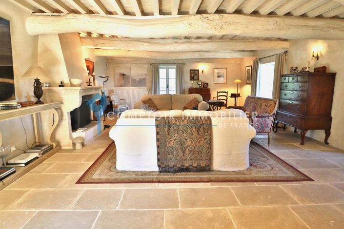 Image No.42-5 Bed House for sale