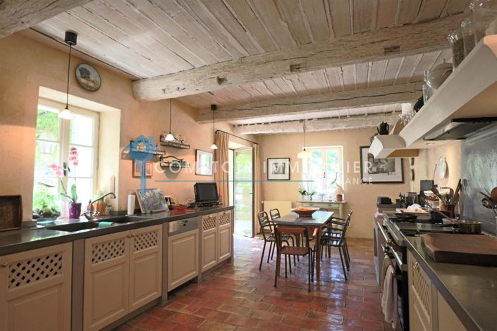 Image No.47-5 Bed House for sale