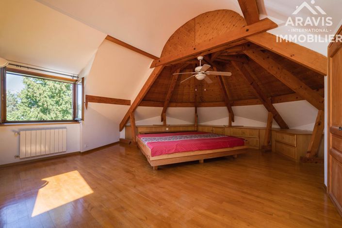 Image No.11-6 Bed House for sale