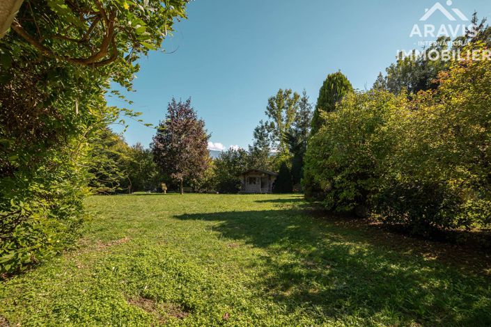 Image No.22-6 Bed House for sale