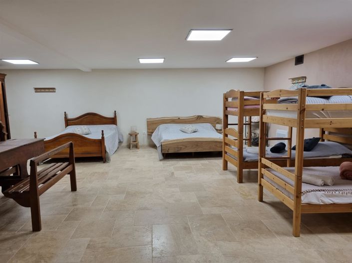 Image No.22-6 Bed House for sale