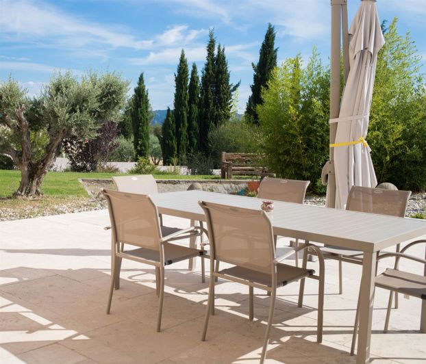 Image No.5-6 Bed House for sale