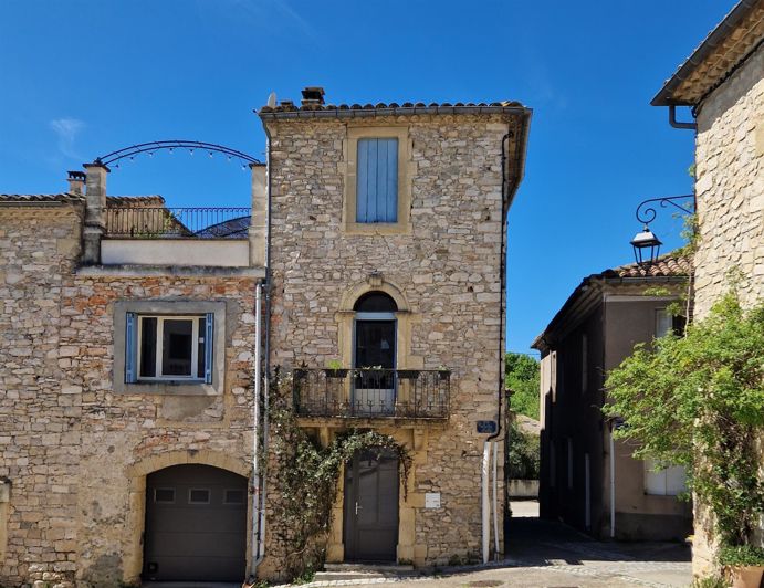 Image No.1-4 Bed House for sale
