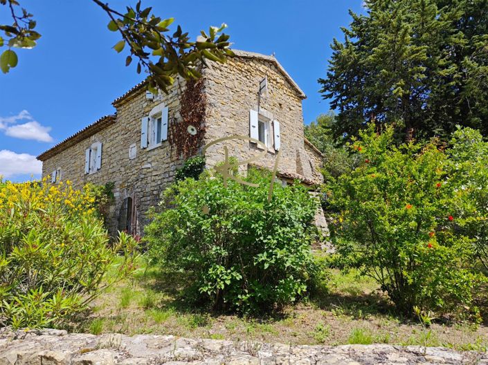 Image No.1-3 Bed House for sale