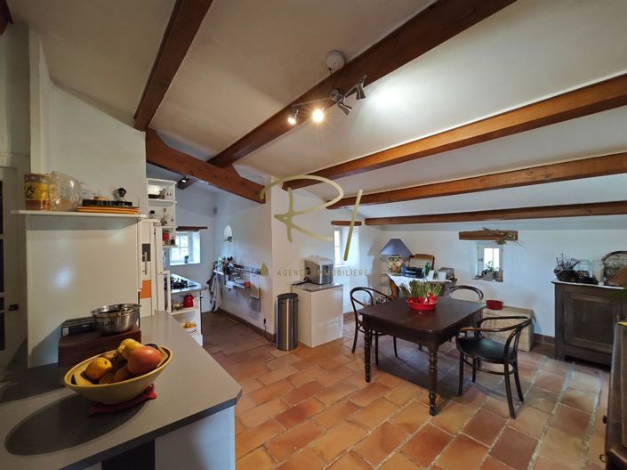 Image No.8-3 Bed House for sale