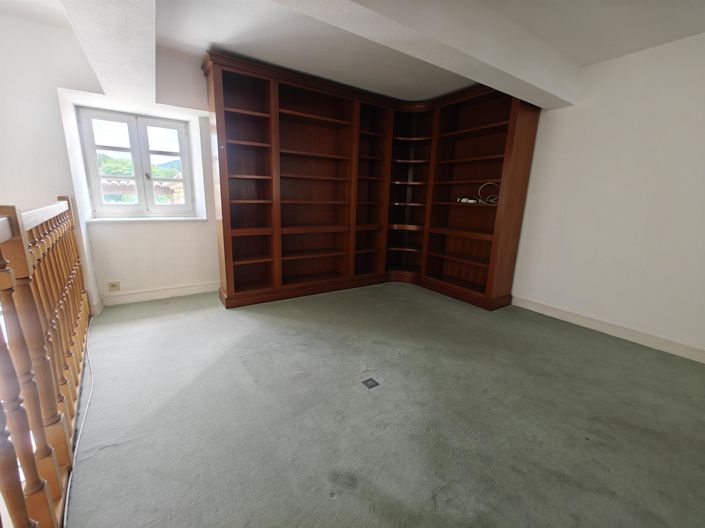 Image No.19-2 Bed Apartment for sale