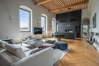 1 - L'Isle-sur-la-Sorgue, House