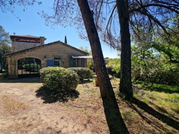 1 - Gordes, House