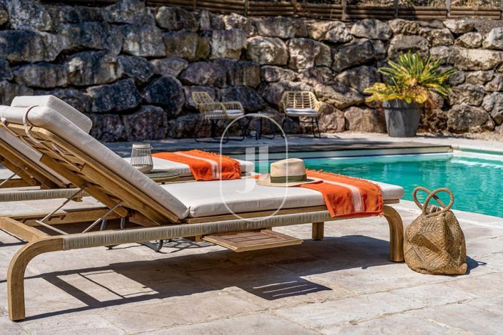 Image No.14-6 Bed House for sale