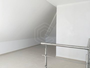 ajc7rzql4ss8d4lx13