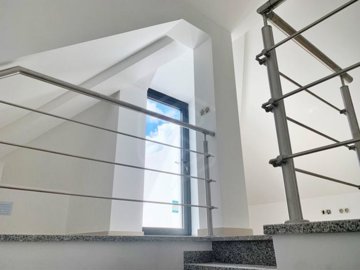 ajc7rzql4ss8d4lx14