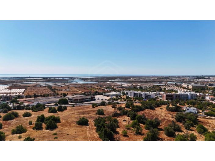 Image No.4-2 Bed House for sale