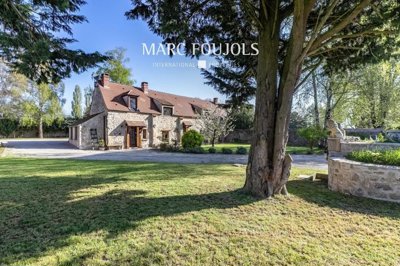 1 - Senlis, House