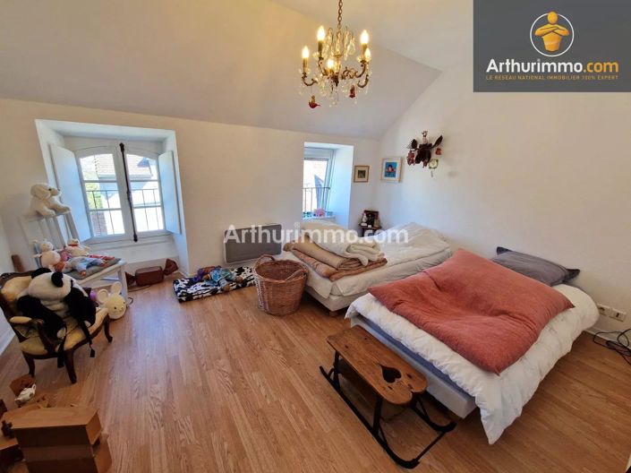 Image No.3-2 Bed Property for sale