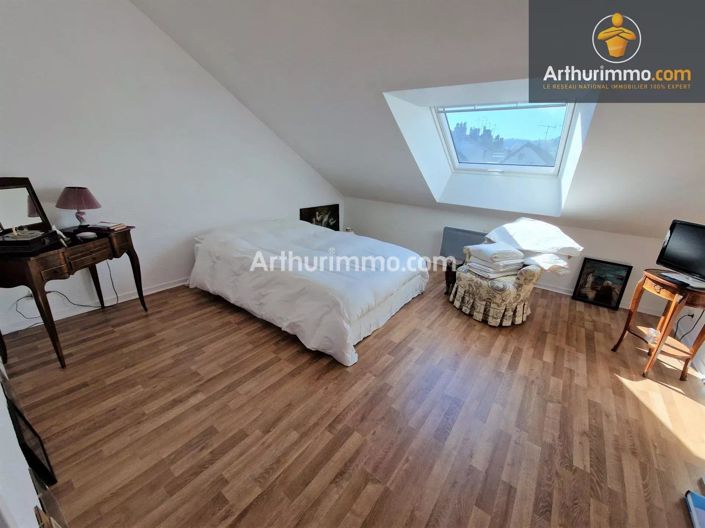 Image No.4-2 Bed Property for sale