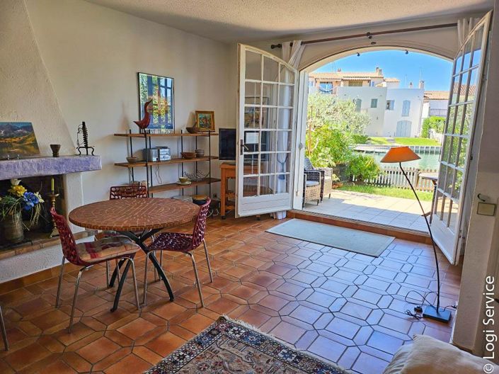 Image No.1-Maison de 2 chambres à vendre à Grimaud