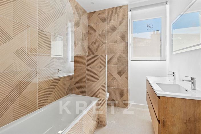 Image No.15-Maison à vendre à Paris