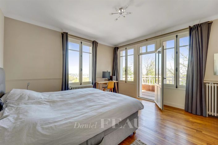 Image No.15-5 Bed House for sale