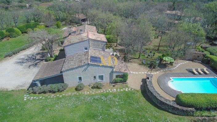 Image No.10-5 Bed House for sale