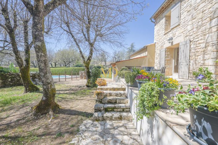 Image No.12-5 Bed House for sale