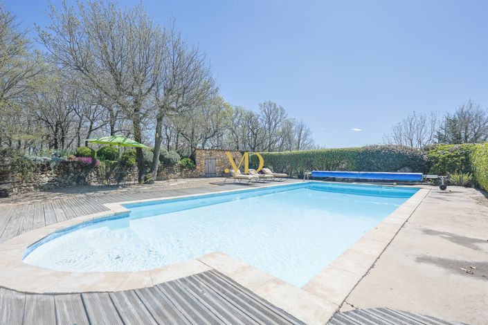 Image No.18-5 Bed House for sale