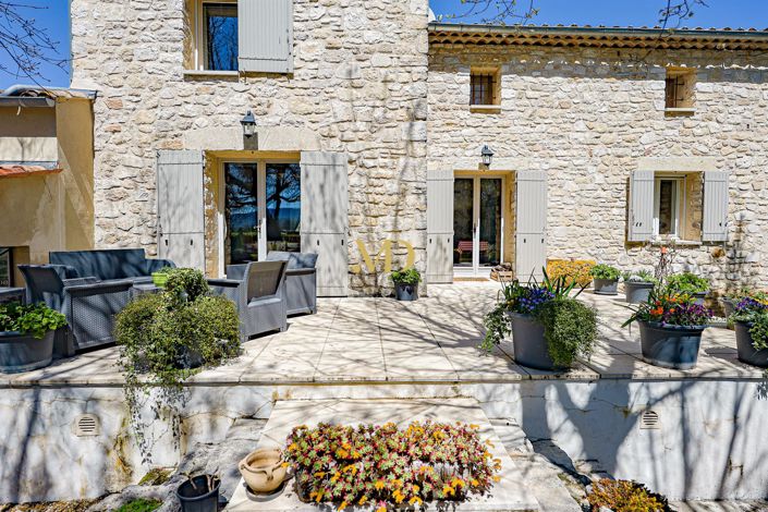 Image No.6-5 Bed House for sale