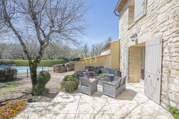 Image No.8-5 Bed House for sale