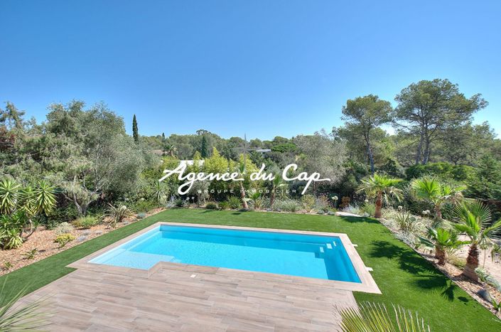 Image No.1-5 Bed House for sale