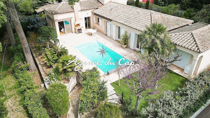 Image No.1-4 Bed House for sale