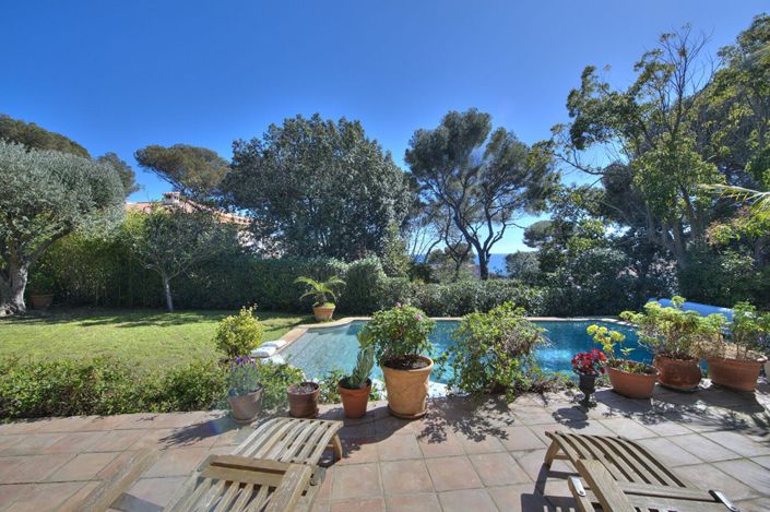 Image No.15-Maison de 6 chambres à vendre à Saint-Raphael