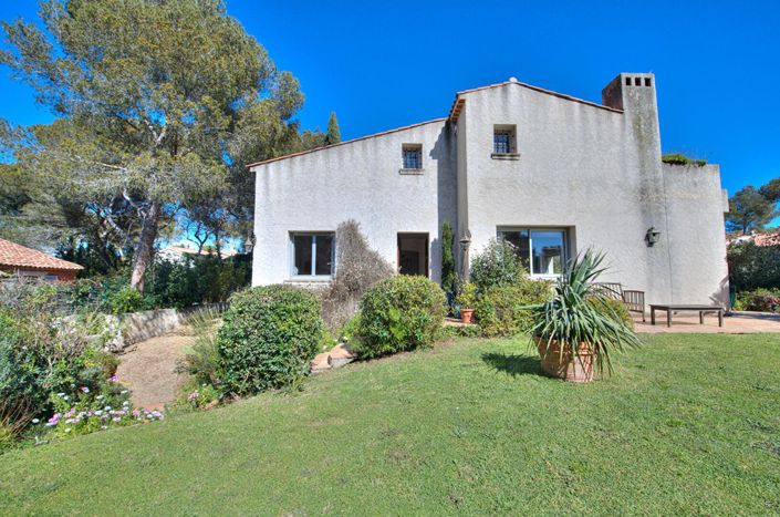 Image No.4-Maison de 6 chambres à vendre à Saint-Raphael