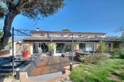 Appartement de 4 chambres à vendre à Saint-Raphael