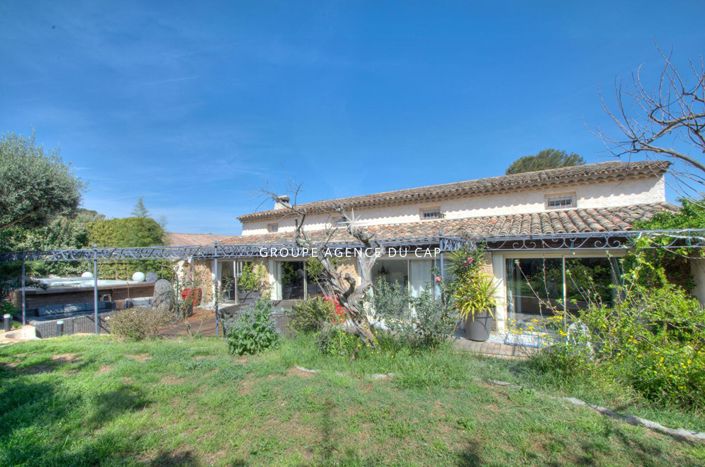 Image No.17-Appartement de 4 chambres à vendre à Saint-Raphael