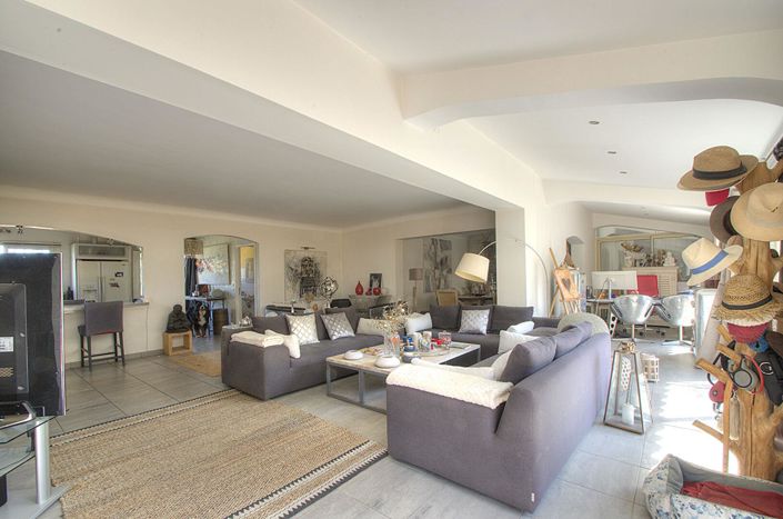 Image No.6-Appartement de 4 chambres à vendre à Saint-Raphael