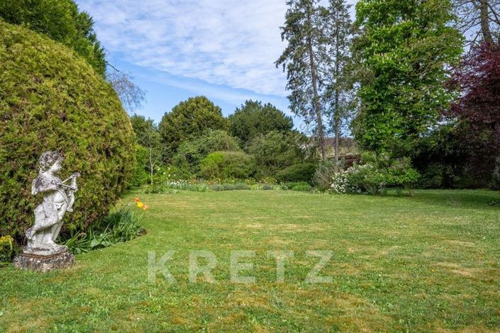 Image No.17-10 Bed House for sale