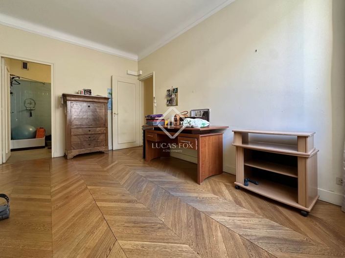 Image No.15-4 Bed Apartment for sale