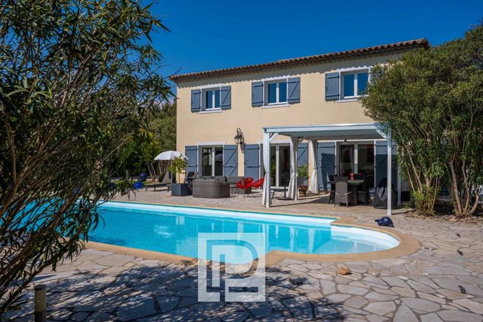 Image No.1-6 Bed House for sale