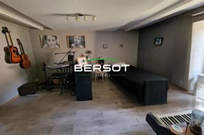 a7hcu6p03bzxny6k5