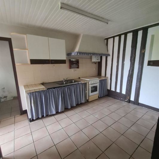 Image No.10-5 Bed House for sale