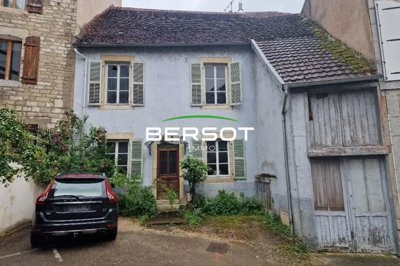 1 - Baume-les-Dames, Propriété
