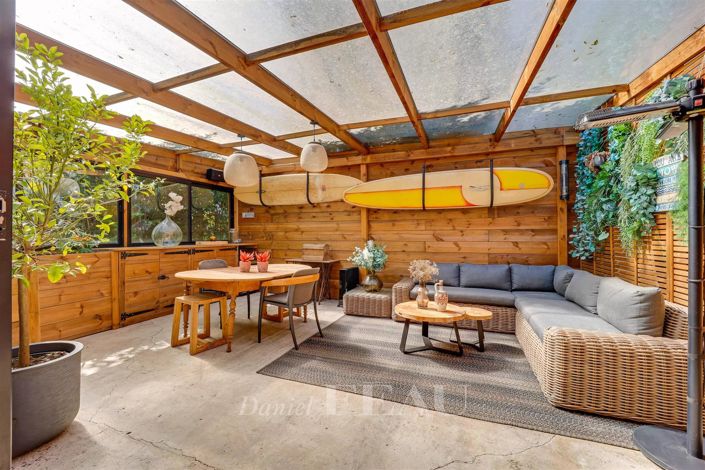 Image No.11-4 Bed House for sale