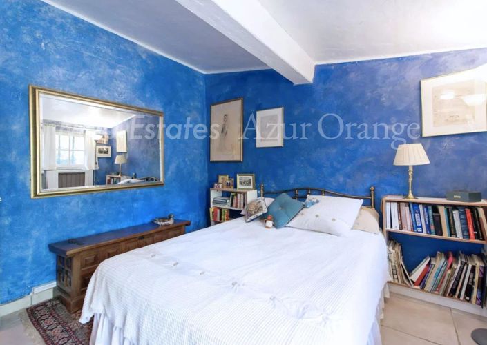 Image No.13-7 Bed House for sale