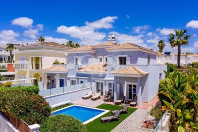 Maison de 3 chambres à vendre à Loule