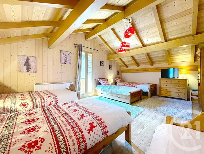 Image No.12-3 Bed House for sale