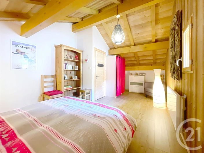 Image No.14-3 Bed House for sale