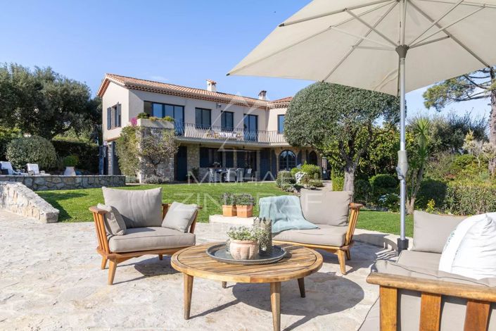 Image No.2-4 Bed House for sale